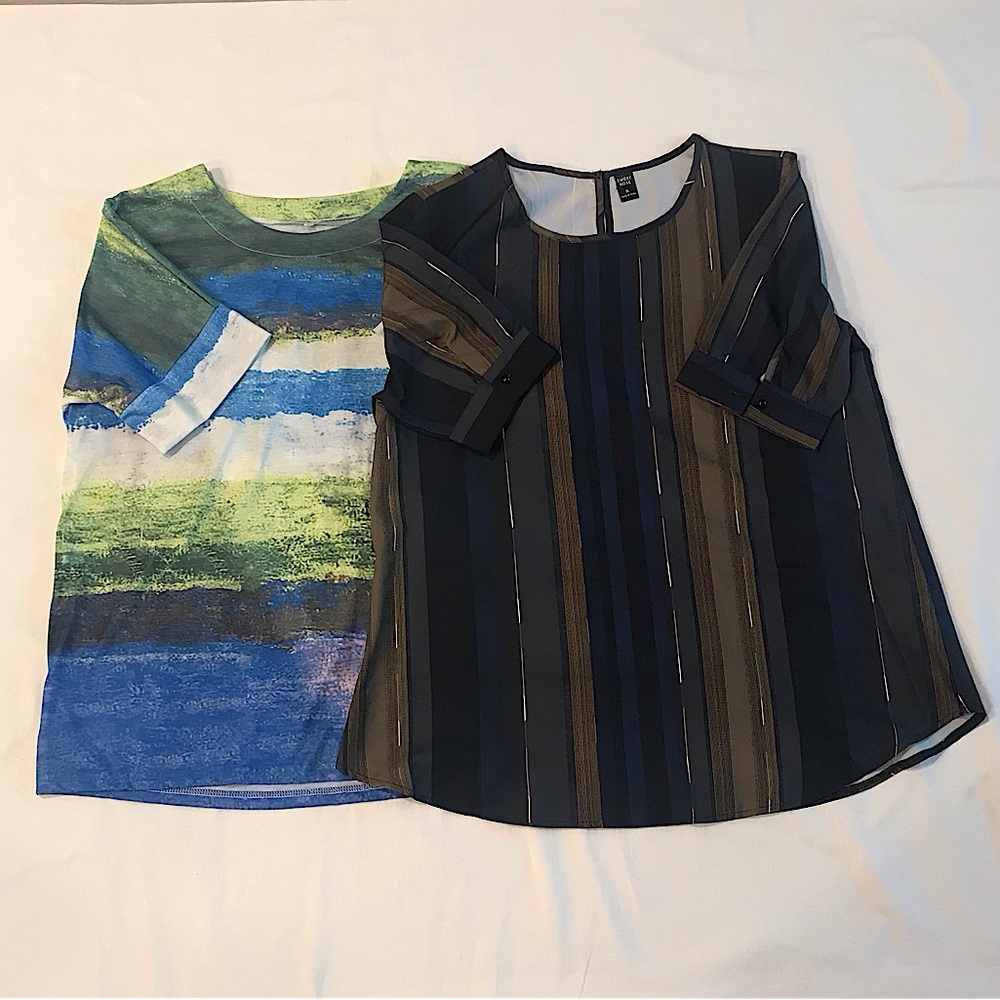 2 - Women's Casual Short Sleeve Blouses ( Both Size - XL)